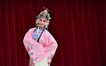 黄昏酒馆桃子移植下载